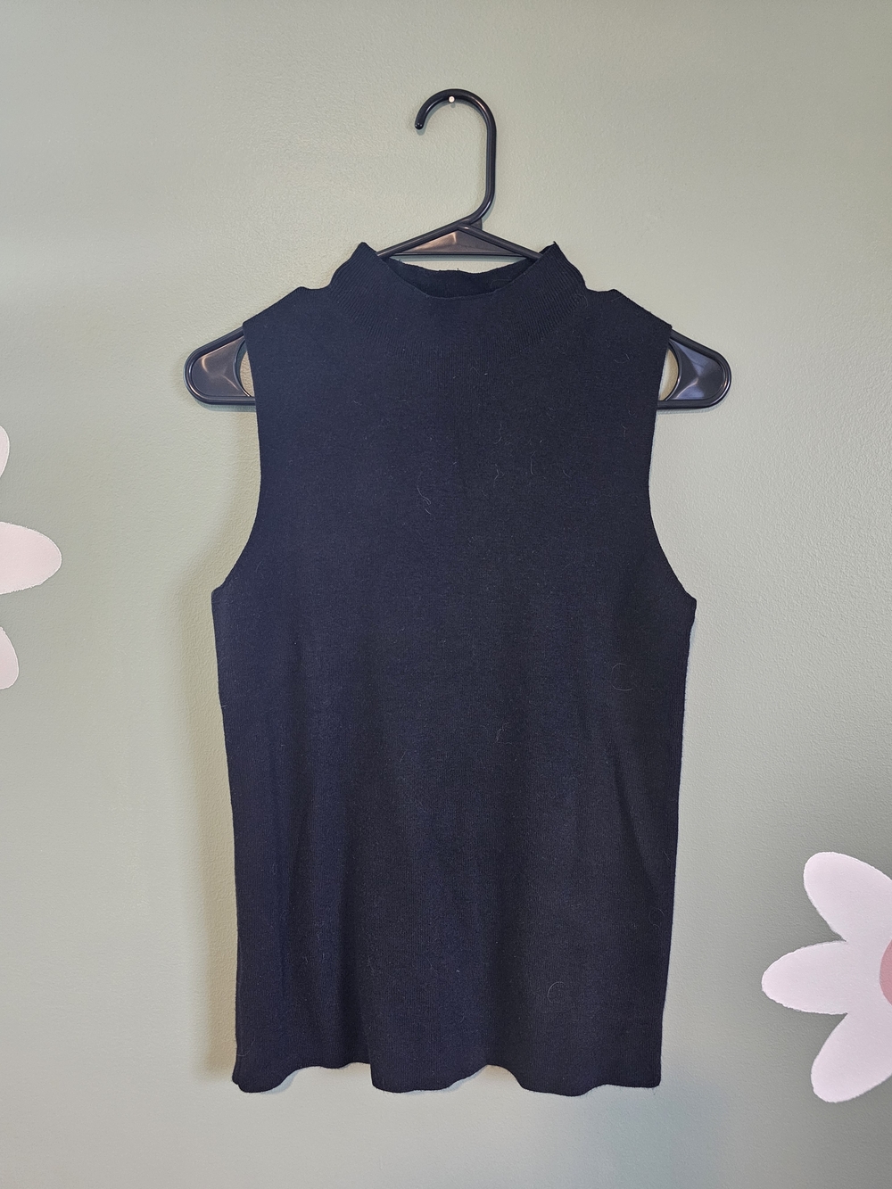 Ann Taylor Black Mock Neck Sleeveless Tank
